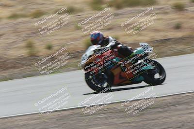 media/Apr-20-2025-AHRMA (Sun) [[393a79c373]]/Race/Group 10/Turn 4b/